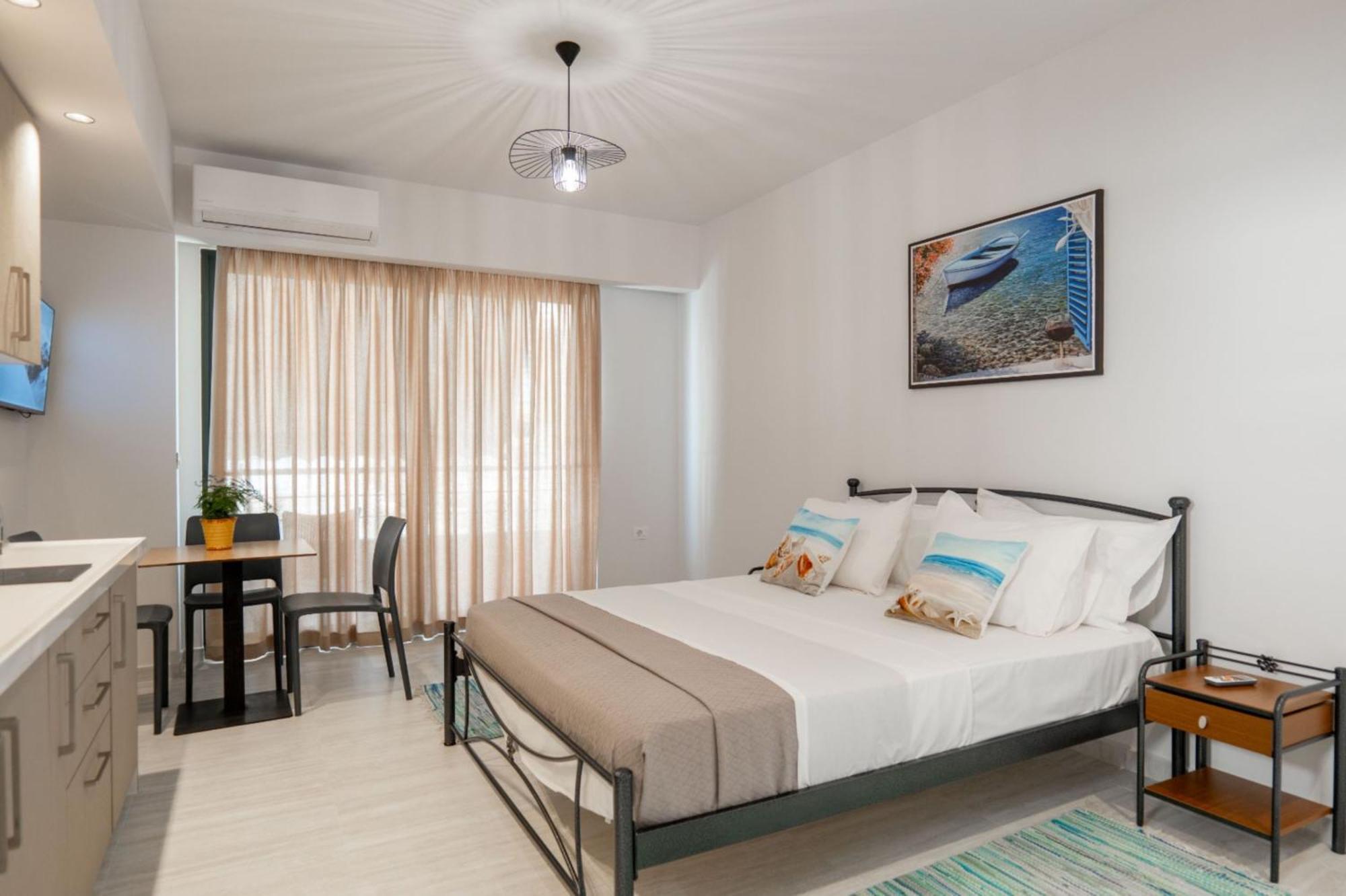 Aleksandra Apartments Sarande Bagian luar foto