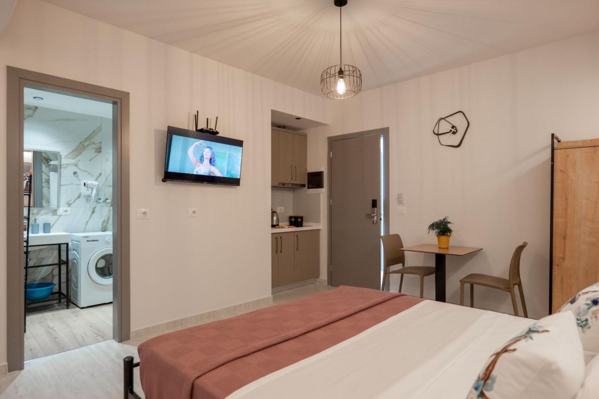 Aleksandra Apartments Sarande Bagian luar foto