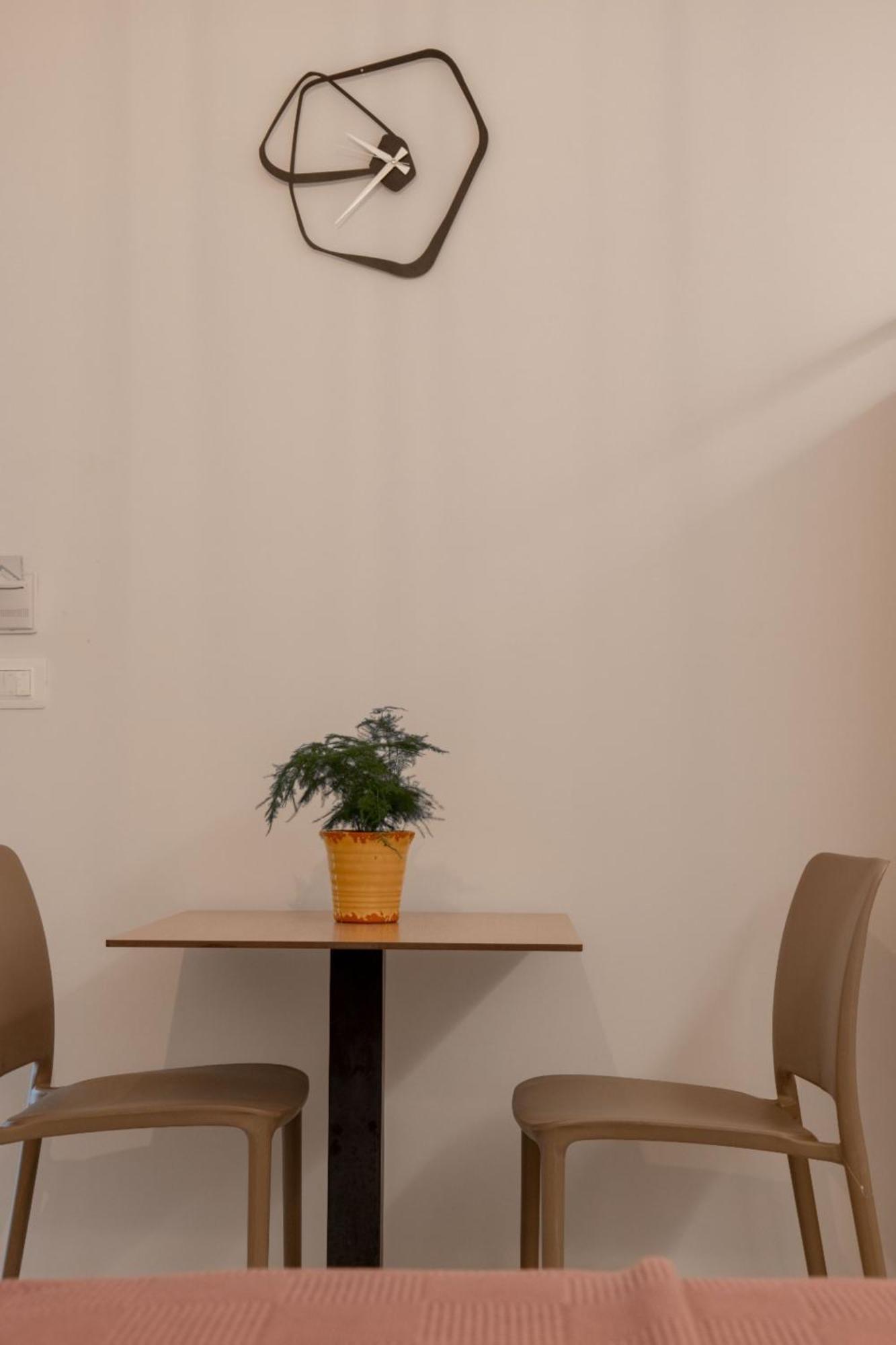 Aleksandra Apartments Sarande Bagian luar foto