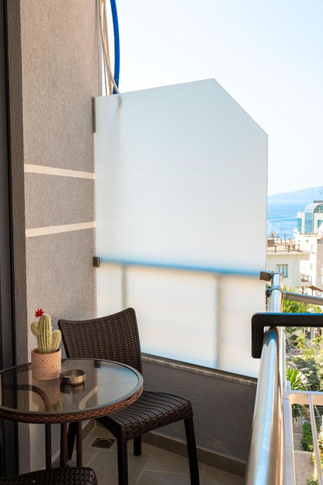 Aleksandra Apartments Sarande Bagian luar foto